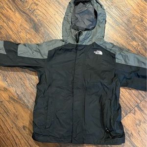 The North Face Rain Coat Boys Medium